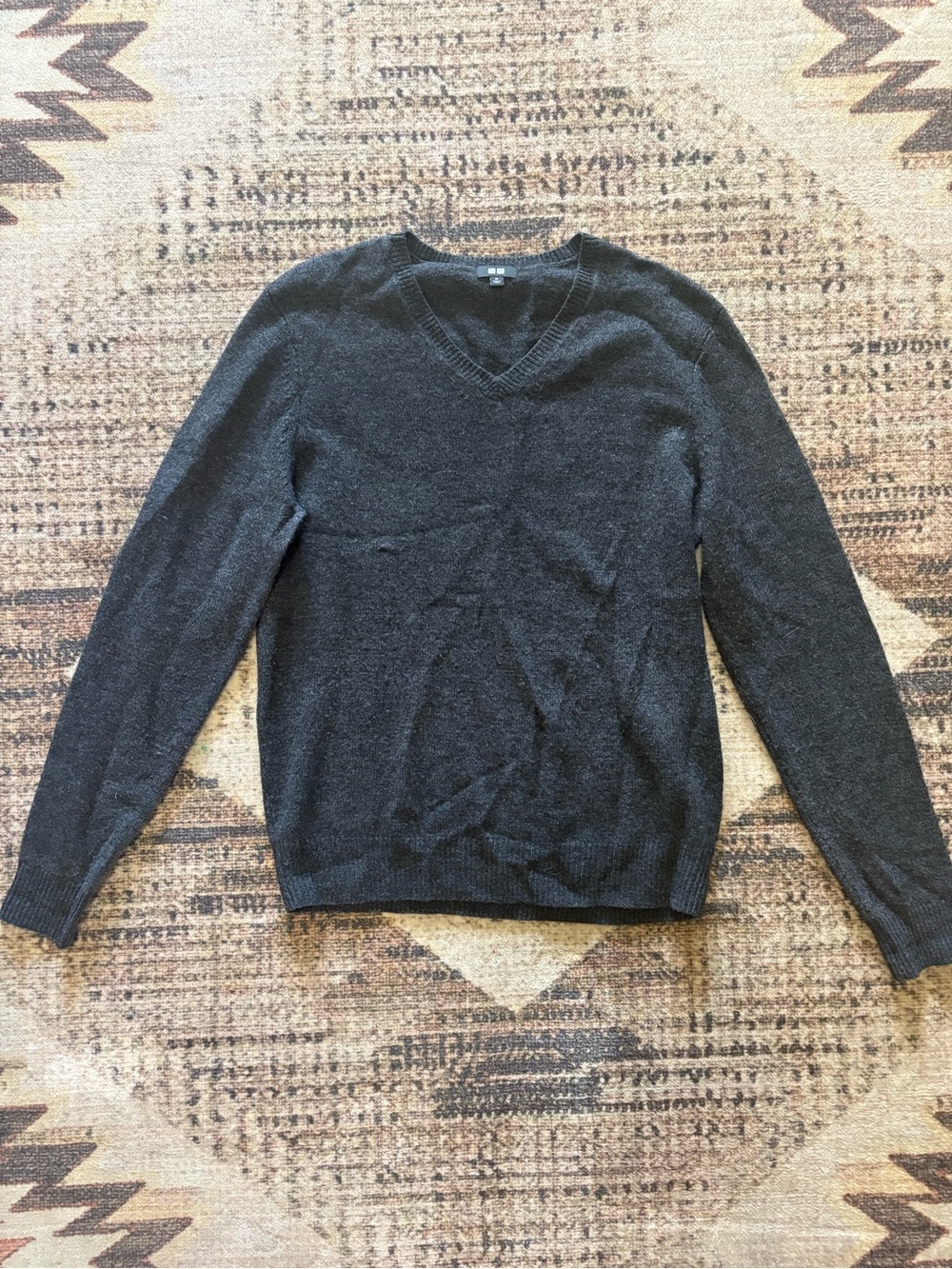 Uniqlo Men’s Wool Blend Sweater Size Medium